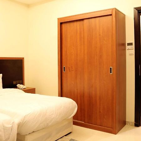 Rama Yanbu Hotel-Suite エクステリア 写真