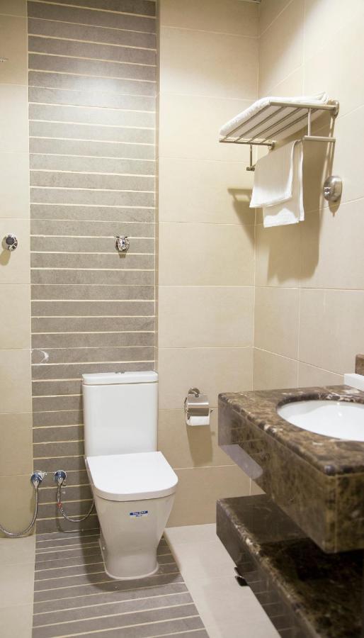 Rama Yanbu Hotel-Suite エクステリア 写真