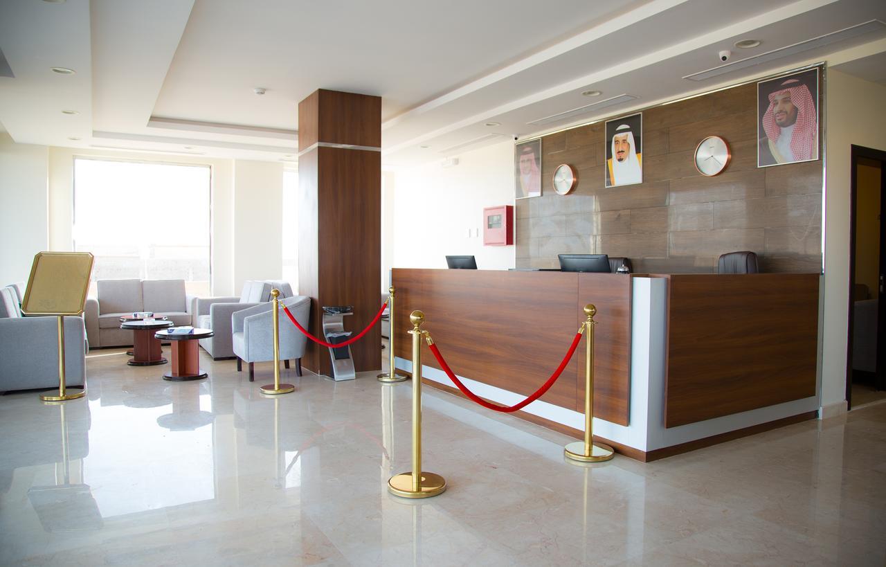 Rama Yanbu Hotel-Suite エクステリア 写真