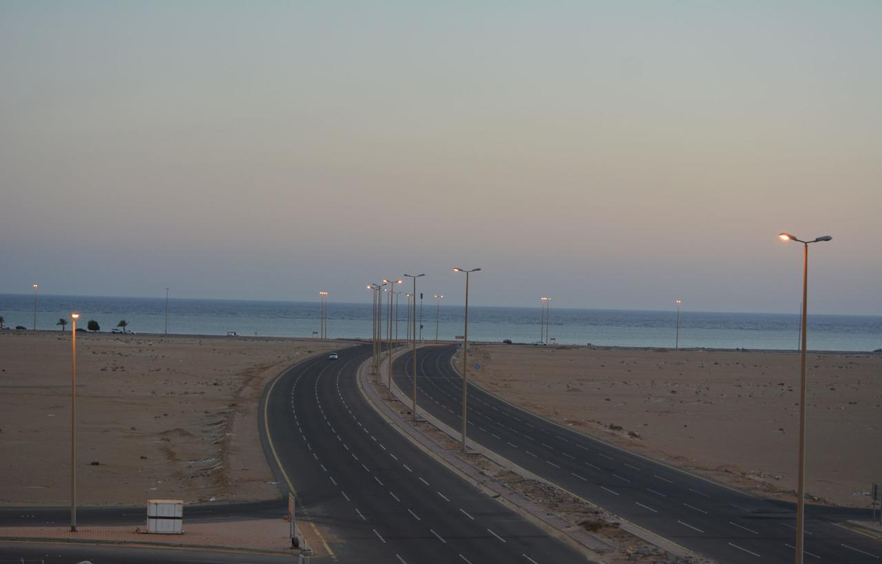 Rama Yanbu Hotel-Suite エクステリア 写真
