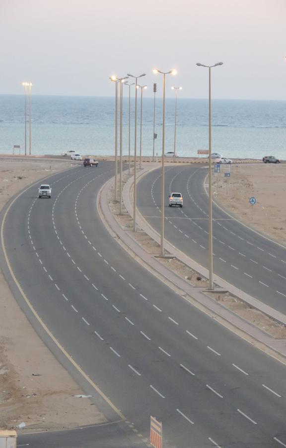 Rama Yanbu Hotel-Suite エクステリア 写真
